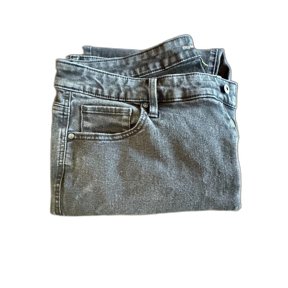 Womens sz 20W Style&Co.Straight Leg Black Preowned Jeans.